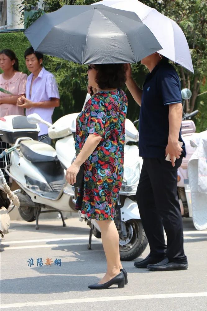 162428ahvluu0eehuuprpu.jpg