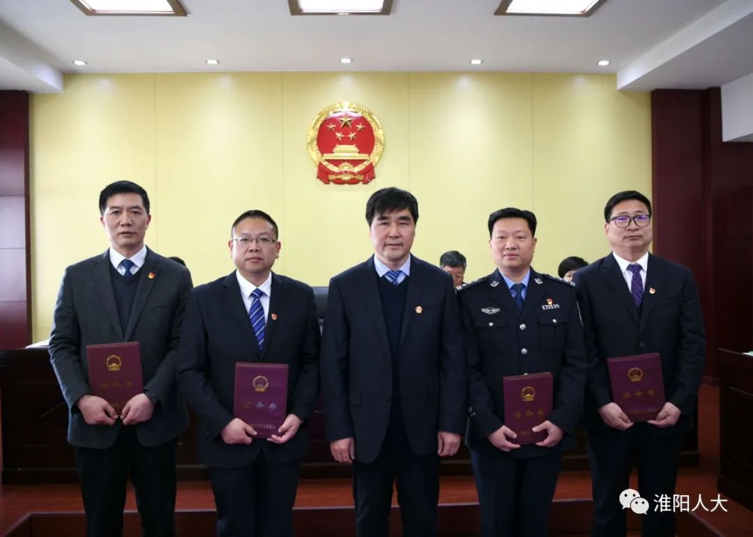 222158kub44oxcm1xa5cca.jpg
