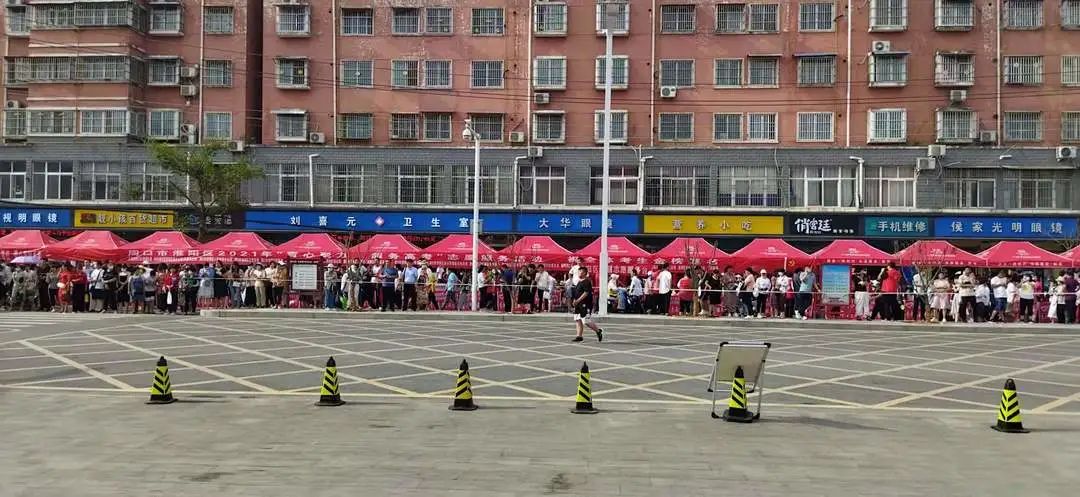 184638rqn75alo56qky2y0.jpeg
